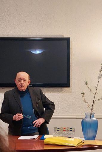 Dialogo e potere: è possibile una sintesi autentica, libera e personale?